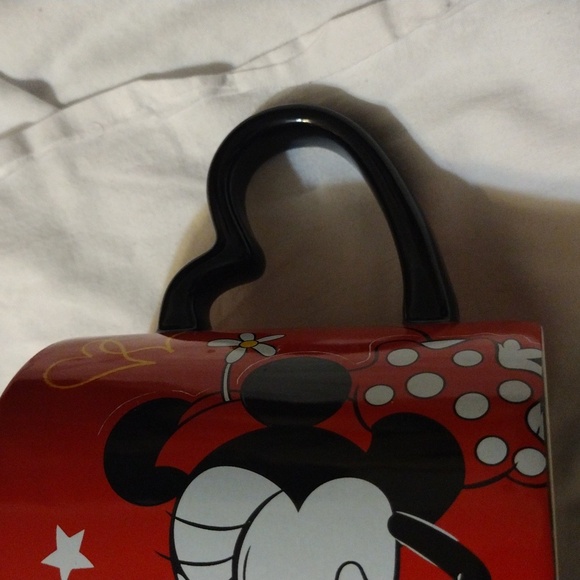 Mickey and Minnie True Love Mugs - Picture 10 of 13